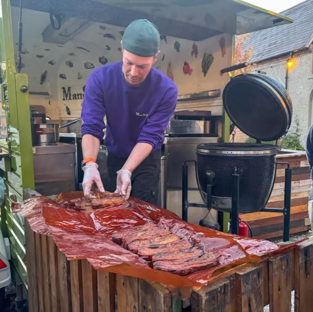 This weather has me thinking BBQ! ☀️

This Father's Day, treat the BBQ enthusiast in your life (or yourself!) to the ultimate gift. Join us on June 15th at the Courtyard Kitchen, Newbridge House & Farm, for an exclusive Big Green Egg Maintenance Class with Man Street Kitchen.

Master low and slow smoking techniques, learn essential grill maintenance, and discover the best smoking woods for incredible flavour. The evening culminates with a plate of delicious slow-cooked food, paired perfectly with a glass of wine or beer.

Whether they're a beginner or a seasoned pro, it's the perfect way to level up their BBQ skills! Who else is loving this weather?😎 I smell BBQ season!🍻🍔🍷

https://bookings.newbridgehouseandfarm.com/Event/BBQMAINTAN

#FathersDay #BBQ #BigGreenEgg #NewbridgeHouse #ManStreetKitchen #Fingal #CookingClass #SummerGrilling